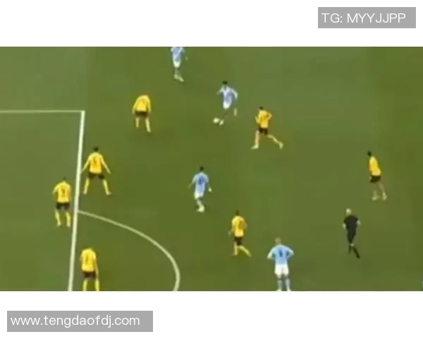 列夫林与奥地利卢的精彩对决揭示足球战术的较量与魅力